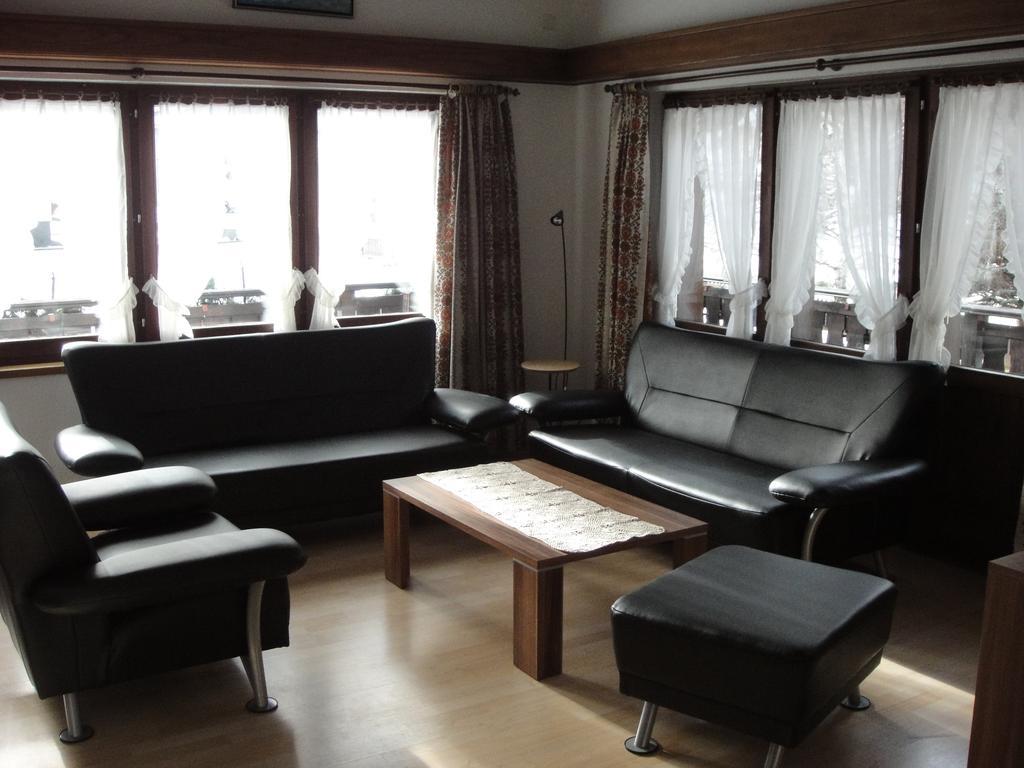 Chalet Sunstar Saas-Grund Kamer foto